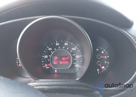 2014 Kia Soul z USA, uszkodzony, nr VIN KNDJN2A24E7101218